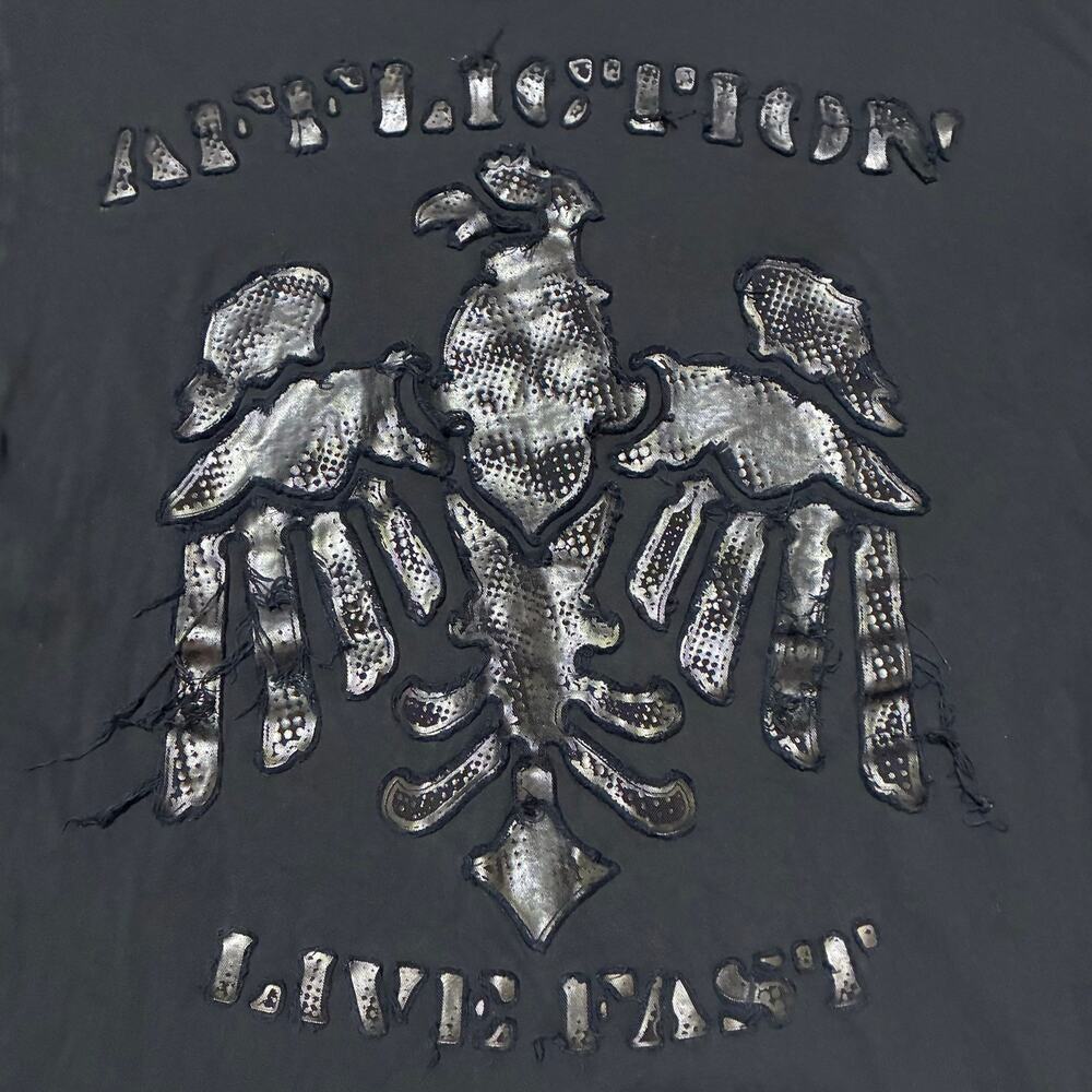 VTG Y2K Affliction Graphic TShirt Black Live Fast Eagle Crest Embroidered XL USA - Picture 2 of 5
